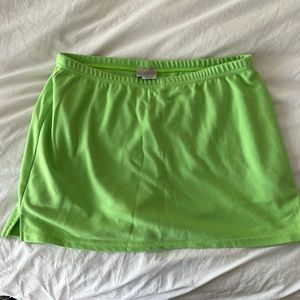 🍏 Green Y2K Mini Skirt w/ Shorts 🍏